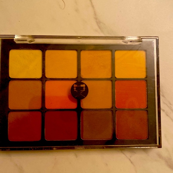 VISEART - warm matte eyeshadow palette - Picture 7 of 8